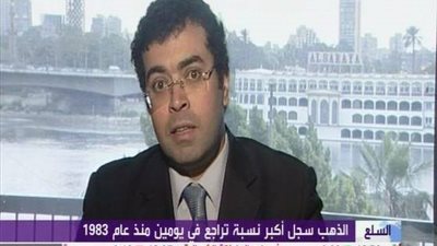 سامح أبو عرايس يحذر من face app: “حرب نفسية وراها الإخوان” (صور)