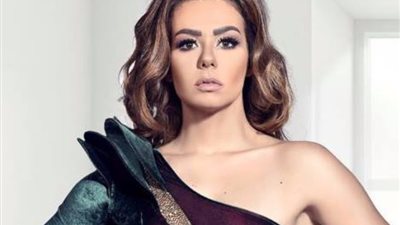 إيمي سالم تتعاقد على المشاركة في الجزء الخامس من “يوميات زوجة مفروسة أوي”