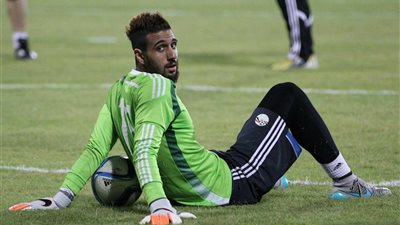 الأهلي يفاوض أحمد الشناوي لتدعيم حراسة المرمى
