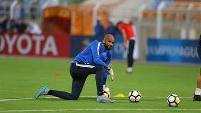 رسمياً.. علي الحبسي يعلن رحيله عن الهلال السعودي