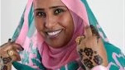 الواحد زمان كان يتزوج أربعة.. شاعرة تثير أزمة بسبب حديثها عن فحولة السودانيين