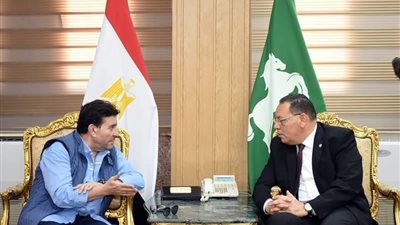 محافظ الشرقية وهاني شاكر يفتتحان مقر فرع نقابة المهن الموسيقية بمدينة الزقازيق  (صور)