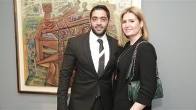 بعد نشره أغنية لعمرو دياب.. هل يحاول أحمد فلوكس العودة لهنا شيحة مرة أخرى؟! (فيديو) 