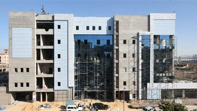 بتكلفة 350 مليون جنيه.. مدبولي يشيد بمستشفى العجمي: تُضاهي المستشفيات الخاصة الكبرى