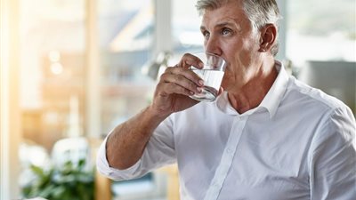 بالتزامن مع فصل الصيف.. أفضل 3 نصائح لكبار السن لتجنب بعض الأمراض