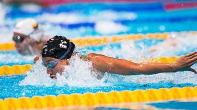 فريدة عثمان تحصل على البرونزية في بطولة العالم للسباحة