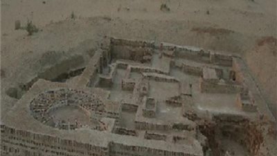 “الآثاريين العرب” تُناشد رئيس الوزراء وقف قرار نقل حمام تل الحير من شمال سيناء لمتحف شرم الشيخ