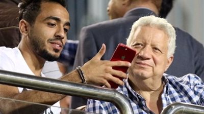 مرتضى منصور ينشر صور فاضحة لـ”كهربا” خلال المؤتمر الصحفي لصفقات الزمالك الجديدة