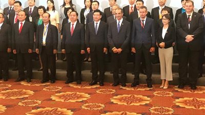 وزير الاتصالات: مصر تنفذ خطة طموحة لبناء الاقتصاد القائم على المعرفة