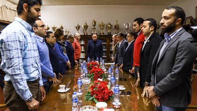 الأهلي يفتح باب تبرع أعضاء النادي بالدم لصالح معهد الأورام