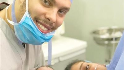 عاجل.. النيابة تستدعى أحمد حسن وزينب بتهم تعريض حياة طفلهما للخطر (بيان رسمى)