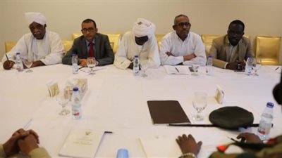 وفد من قوى الحرية والتغيير يصل القاهرة لحل القضايا الخلافية بين السودانيين
