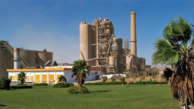 تواصل أزمة مصانع الأسمنت بعد غلق بورتلاند طرة.. و”السويس” تخسر 590 مليون جنيه