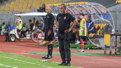 لاسارتي يحذر لاعبي الأهلي من خطورة هجوم بيراميدز