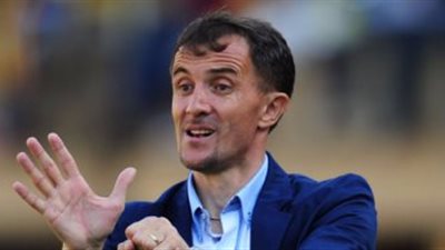 9 محطات تدريبية للصربي “ميتشو” قبل تولي قيادة الزمالك