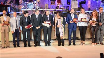 تكريم علي الحجار ومحمد الحلو في افتتاح مهرجان القلعة للموسيقى والغناء (صور)