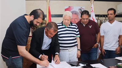 رسميًا| ميتشو يوقع عقود تدريب الزمالك
