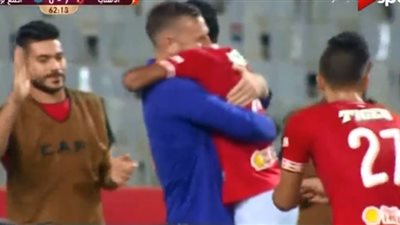 انقطاع البث التلفزيوني عن مباراة الأهلي واطلع برة وعودته بعد 5 دقائق