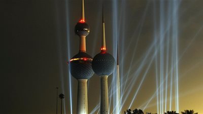 “الكويت” ترفع رسوم العمالة الوافدة لعلاج خلل التركيبة السكانية