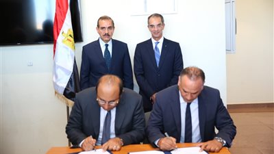 شركة الهواتف المصرية “سيكو” توقع عقد شراكة مع “واحات السيليكون”