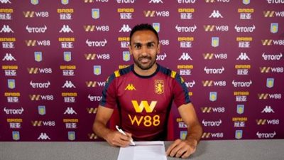 أحمد المحمدي: اللعب لـ أستون فيلا أمر لا يصدق (فيديو)