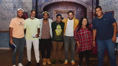 قبل عرضها.. مصطفى خاطر يروج لـ عائلة تس: استنونا قريبًا