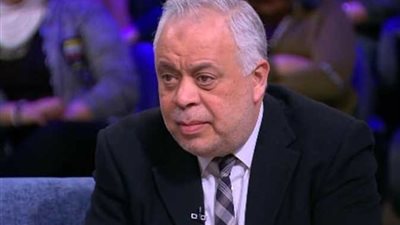 أشرف زكي: مطربي المهرجانات لن يعملوا في السينما إلا بعد موافقة نقيب الموسيقيين