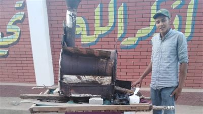 الحمد لله مستورة.. قصة بائع بطاطا  ترك الصعيد سعيا وراء لقمة العيش 