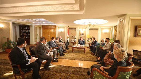 وفد جامعة ليون في