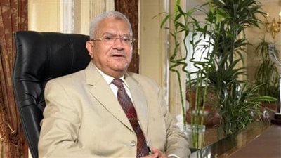 في ذكرى الأربعين.. غياب الأهل والأصدقاء عن زيارة قبر محمود العربي 