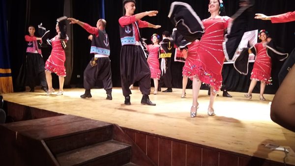 جانب من العروض