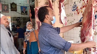 ضبط لحوم مفرومة وكبدة منتهية الصلاحية وتحرير 23 محضر جنح صحية في البحيرة