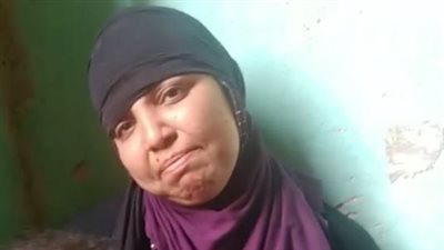 الحزن يخيم على قرية ضحايا حادث الطريق الأوسطي.. وزوجة أحد المتوفين: كان بيشتغل علشان يسدد ديونه