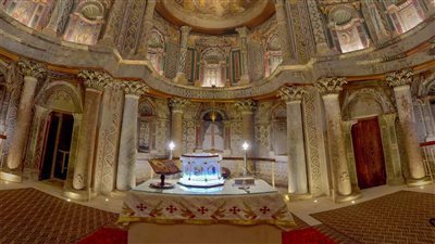 حُرق مرتان ويضم كنيسة كبيرة.. تعرف على قصة الدير الأحمر 