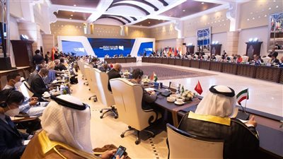 مسؤول ليبي يكشف حقيقة مغادرة الوفد الإماراتي المشارك في مؤتمر دعم استقرار ليبيا