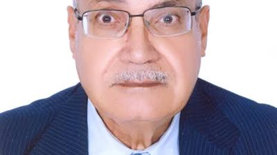 رئيس جامعة القاهرة ينعى الدكتور حسن حنفي