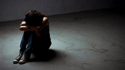 الاحتياج للثقة والدعم.. تعرف على أهم أعراض متلازمة اسبرجر