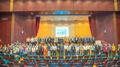 كمياء حقول البترول ومواد البناء ورشة عمل بهندسة عين شمس