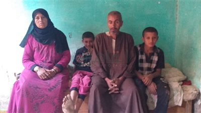 مش لاقي ياكل ولا يصرف على عياله.. حكاية مؤذن بسوهاج تم فصله من عمله 