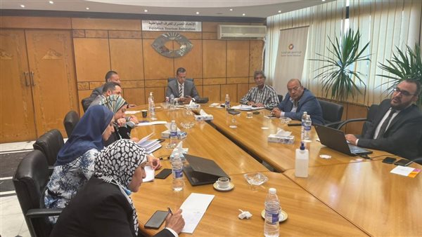 لقاء الضرائب مع غرفة