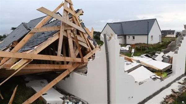 عاصفة شديدة بفرنسا