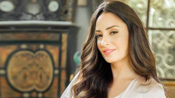 نيرمين الفقي