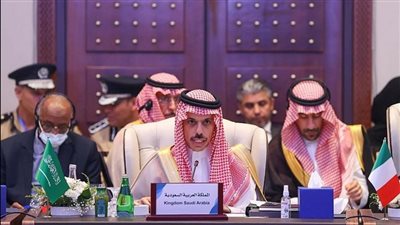وزير الخارجية السعودي: لا أزمة مع لبنان.. ويجب تحرير بيروت من هيمنة حزب الله