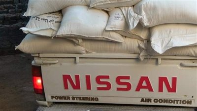 ضبط 4.5 طن ملح ودقيق وزيت مجهولة المصدر في حملة تموينية بالقليوبية 