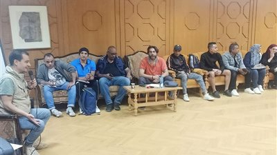  رئيس هيئة قصور الثقافة يتفقد استعدادات افتتاح مهرجان الإسماعيلية الدولي للفنون الشعبية