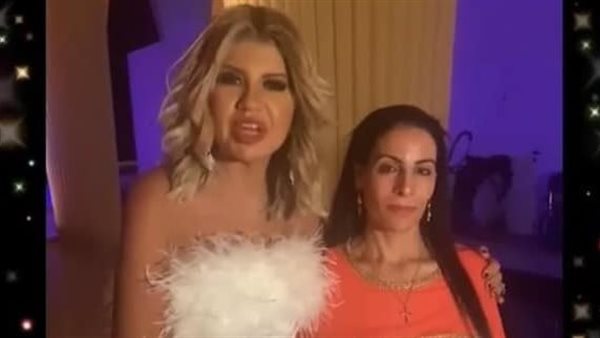 بوسي شلبي وبطلة فيلم