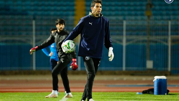 شريف إكرامي حارس