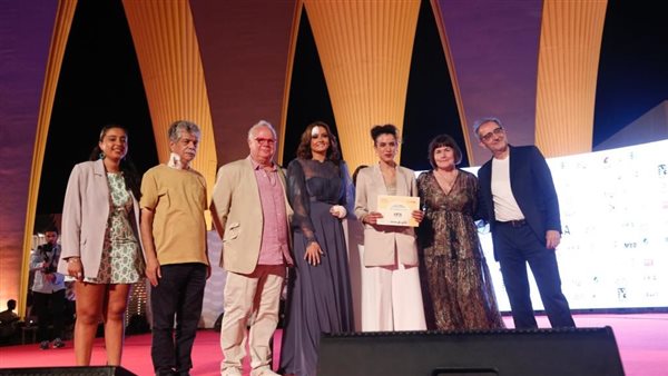 من حفل توزيع جوائز