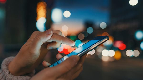  نشر صور شخصية لطالبة