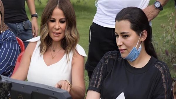 بتول عرفة وكارول